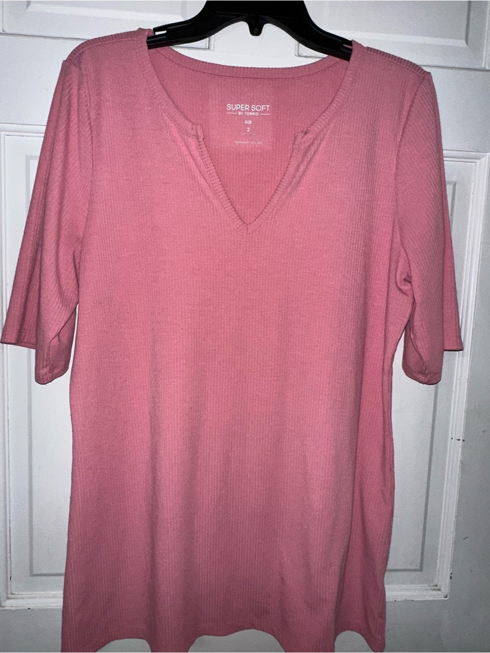 Women's Torrid Pink V-Neck Ribbed Top